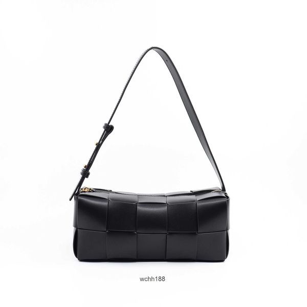 small bag fashionable bottegas one evening women's bags 2023 woven designer pillow brick versatile cassettes girl handbags shoulder obl
small bag fashionable bottegas one evening women's bags 2023 woven designer pillow brick versatile cassettes girl handbags shoulder obl