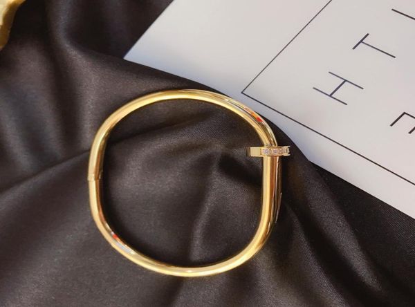 sell bracelets women bangle luxury designer letter jewelry crystal 18k gold plated stainless steel lovers gift bangles mens br2566723, Black
sell bracelets women bangle luxury designer letter jewelry crystal 18k gold plated stainless steel lovers gift bangles mens br2566723, Black