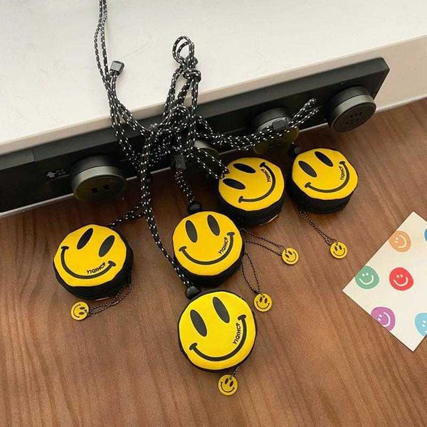 childrens bags korean smiley mini coin purse baby street halter concave shape satchel accessory bag, Red;black
childrens bags korean smiley mini coin purse baby street halter concave shape satchel accessory bag, Red;black