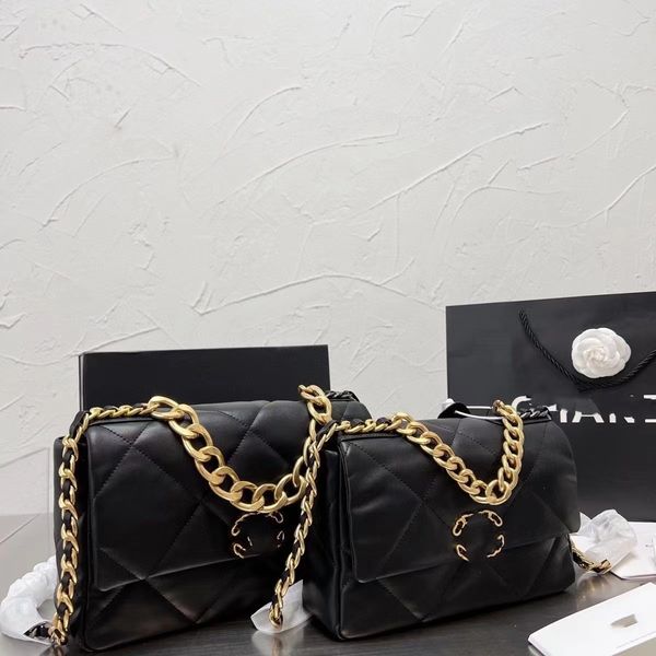 2023 new ringer chain bag female hand carry single shoulder bag crossbody bag candy color trend fashion gift box
2023 new ringer chain bag female hand carry single shoulder bag crossbody bag candy color trend fashion gift box