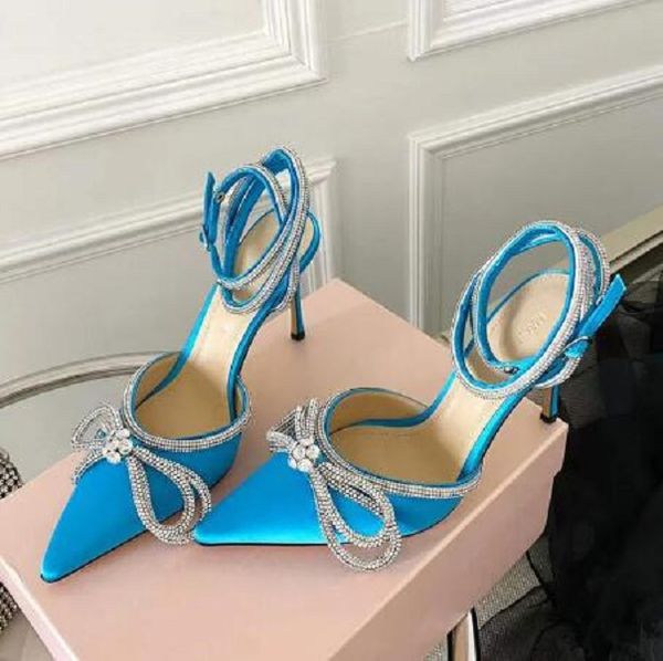 wedding banquet mach&mach satin sandals womens leather sole high heels black pink diamond chain decoration women high heeled luxury desig
wedding banquet mach&mach satin sandals womens leather sole high heels black pink diamond chain decoration women high heeled luxury desig