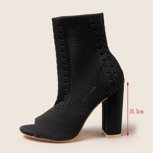 woman sandals peep toe fashion knitted stretch fabric socks boots women square high heels dance chelsea botines shoes spring/autumn 230511, Black
woman sandals peep toe fashion knitted stretch fabric socks boots women square high heels dance chelsea botines shoes spring/autumn 230511, Black
