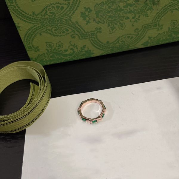 2023 fashion new designer ring luxury fritillary ring rose gold silver couple ring no box
2023 fashion new designer ring luxury fritillary ring rose gold silver couple ring no box