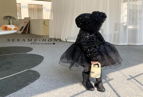 winter kids white duck down coat girls sequins velvet splicing gauze princess outwear children lace falbala hooded long coats q9048478378, Blue;gray
winter kids white duck down coat girls sequins velvet splicing gauze princess outwear children lace falbala hooded long coats q9048478378, Blue;gray