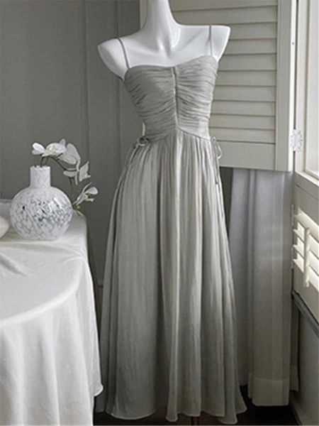 spaghetti strap midi dress women summer 2023 new vintage sleeveless elegant prom evening party female fashion clothing, Black;gray
spaghetti strap midi dress women summer 2023 new vintage sleeveless elegant prom evening party female fashion clothing, Black;gray