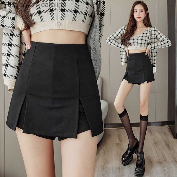 skirts high waist split summer and autumn women new small versatile a-line hip bag thin black short skirt pants l230522
skirts high waist split summer and autumn women new small versatile a-line hip bag thin black short skirt pants l230522
