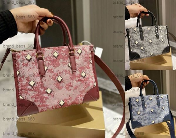 women totes bag purse shoulder bags cowskin leather handbag scarf charm with shoulders straps
women totes bag purse shoulder bags cowskin leather handbag scarf charm with shoulders straps
