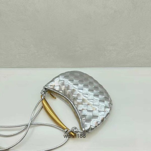woven bag bottegas evening sardines bags 2023 designer handbag girl small sardine totes design crossbody two sizes dumpling versatile leathe
woven bag bottegas evening sardines bags 2023 designer handbag girl small sardine totes design crossbody two sizes dumpling versatile leathe
