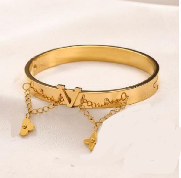designer bracelet luxury brand letter bangle link chain 18k gold plated fashion womens wedding party jewerlry accessories gifts, Golden;silver
designer bracelet luxury brand letter bangle link chain 18k gold plated fashion womens wedding party jewerlry accessories gifts, Golden;silver
