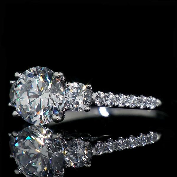 band rings huitan bling aaa cubic zirconia engagement rings for women simple and elegant design valentines gift trendy jewelry aa230530, Silver
band rings huitan bling aaa cubic zirconia engagement rings for women simple and elegant design valentines gift trendy jewelry aa230530, Silver