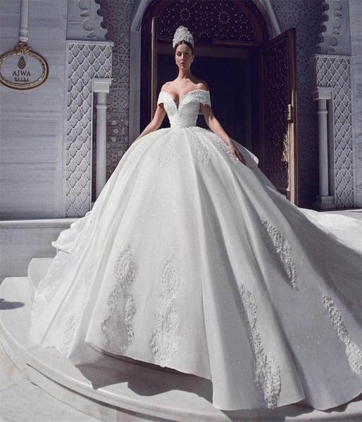 2020 vintage ball gown wedding dresses with cathedral train cascading ruffles lace applique off shoulder bridal gowns vestido de n7093903, White
2020 vintage ball gown wedding dresses with cathedral train cascading ruffles lace applique off shoulder bridal gowns vestido de n7093903, White