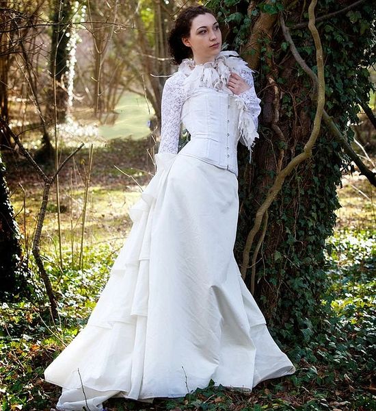 boned corset wedding dresses a line vintage victorian bustle bridal gown lace long sleeves robe de mariee tiered, White
boned corset wedding dresses a line vintage victorian bustle bridal gown lace long sleeves robe de mariee tiered, White