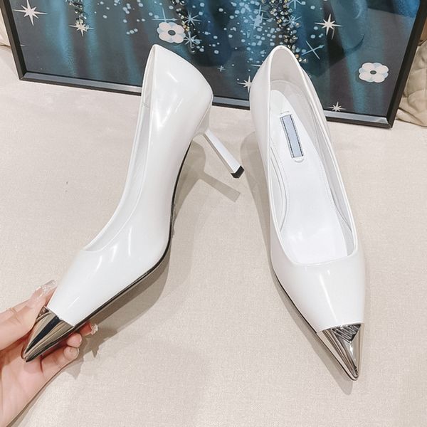 netizen metal pointed high heels for womens fine heels 2023 new summer luxury designer temperament high sense comfortable womens sandals siz, Black
netizen metal pointed high heels for womens fine heels 2023 new summer luxury designer temperament high sense comfortable womens sandals siz, Black