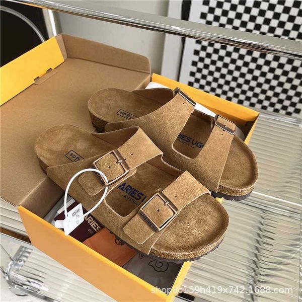 2022 summer wearing sangpo shoes outside soft sole slippers women's genuine leather cork boken sandals anti slip thick sole couples, Black
2022 summer wearing sangpo shoes outside soft sole slippers women's genuine leather cork boken sandals anti slip thick sole couples, Black