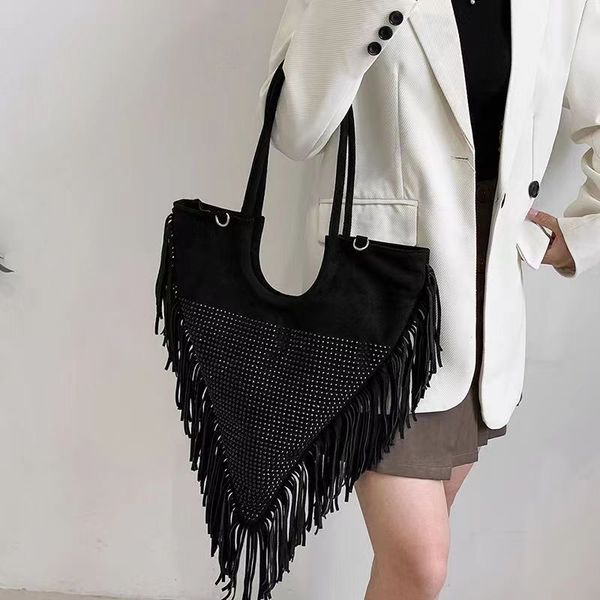 new diamond triangle deformity fashion designer senior sense large capacity portable tassel bag new everything single shoulder crossbody bag
new diamond triangle deformity fashion designer senior sense large capacity portable tassel bag new everything single shoulder crossbody bag