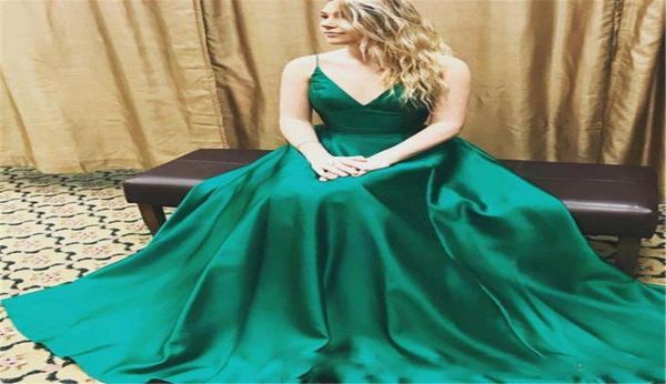 v neck green satin prom dresses 2019 spaghetti straps a line long robe de soiree formal evening gowns dresses7602760, Black;red
v neck green satin prom dresses 2019 spaghetti straps a line long robe de soiree formal evening gowns dresses7602760, Black;red