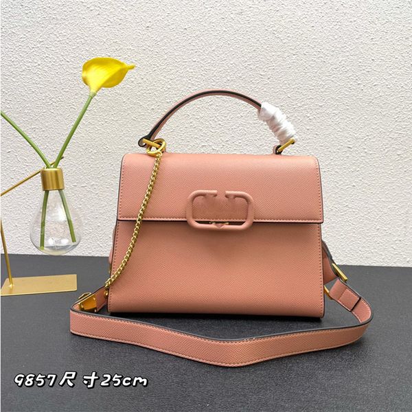 tote bag 7a designer handbag crossbody bag cowhide purse briefcase retro worn brass metal chain shoulder bag magnetic buckle switch handbags
tote bag 7a designer handbag crossbody bag cowhide purse briefcase retro worn brass metal chain shoulder bag magnetic buckle switch handbags