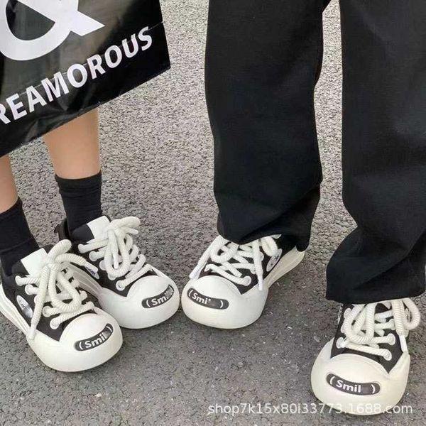 white deer yu yan same big head shoes women's summer 2023 new big head ugly cute smiling thick sole little white shoes
white deer yu yan same big head shoes women's summer 2023 new big head ugly cute smiling thick sole little white shoes