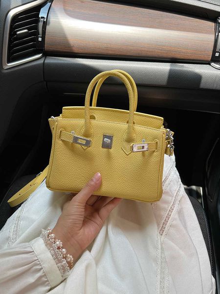 fashion h ermess bags silver buckle mini leather headband layer cow leather cross body small bag fashion shoulder bag versatile handbag wome
fashion h ermess bags silver buckle mini leather headband layer cow leather cross body small bag fashion shoulder bag versatile handbag wome