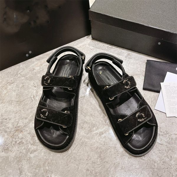 designer shoes cc sandals luxury beach shoe summer footwear leather style slippers women outdoor sandal slides aoi2
designer shoes cc sandals luxury beach shoe summer footwear leather style slippers women outdoor sandal slides aoi2
