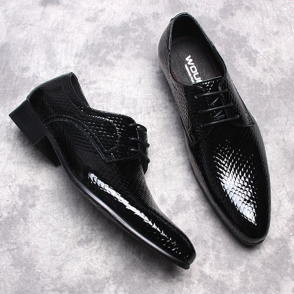 luxury snake pattern wedding shoes men dress leather church shoes black patent leather oxfords social gents suit casual business
luxury snake pattern wedding shoes men dress leather church shoes black patent leather oxfords social gents suit casual business