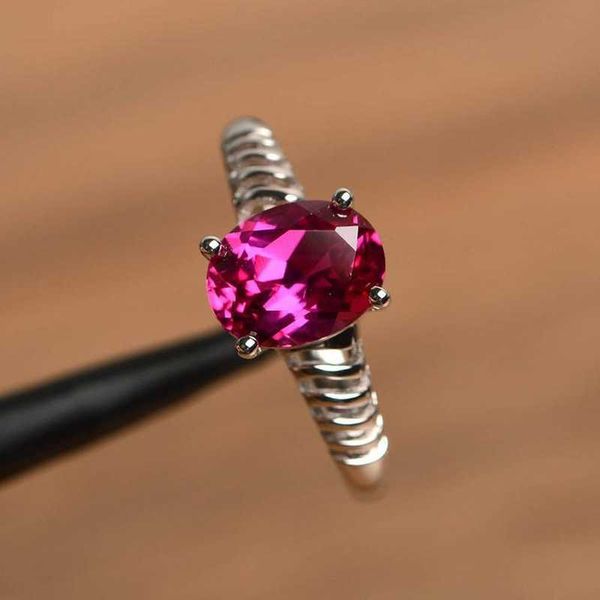 band rings fashion silver color hollow inlaid purple oval red crystal zirconium female alloy ring for women men party jewelry accessories aa
band rings fashion silver color hollow inlaid purple oval red crystal zirconium female alloy ring for women men party jewelry accessories aa