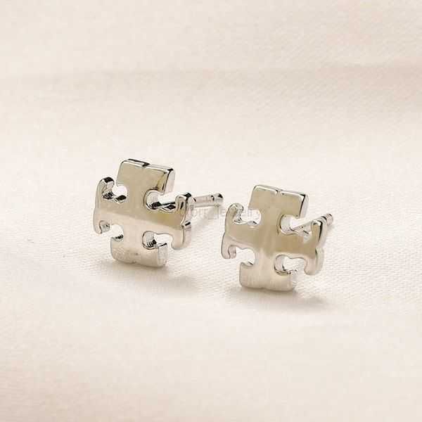 stud earrings pearl bridal earring designer fashion baroque earrings for woman love silver gold stud snowman luxury jewelry hoop women studs, Golden;silver
stud earrings pearl bridal earring designer fashion baroque earrings for woman love silver gold stud snowman luxury jewelry hoop women studs, Golden;silver