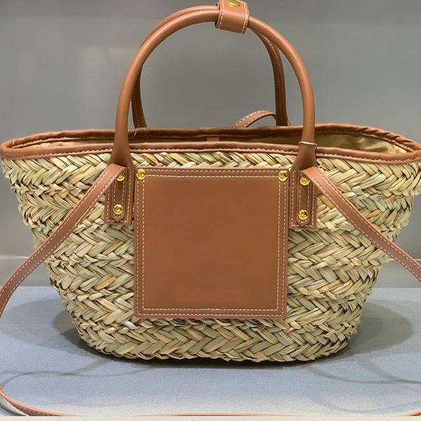 classic vegetable basket bag drafting tote bag women handbags fashion hardware letter hand woven leather handle designer shoulder bags
classic vegetable basket bag drafting tote bag women handbags fashion hardware letter hand woven leather handle designer shoulder bags