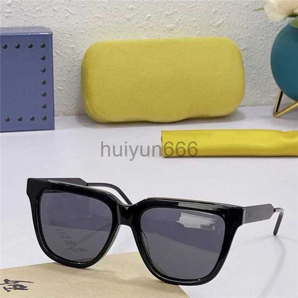 luxury designer new sunglasses 0976 the same versatile metal leg mens and womens sunglasses trend with box, White;black
luxury designer new sunglasses 0976 the same versatile metal leg mens and womens sunglasses trend with box, White;black