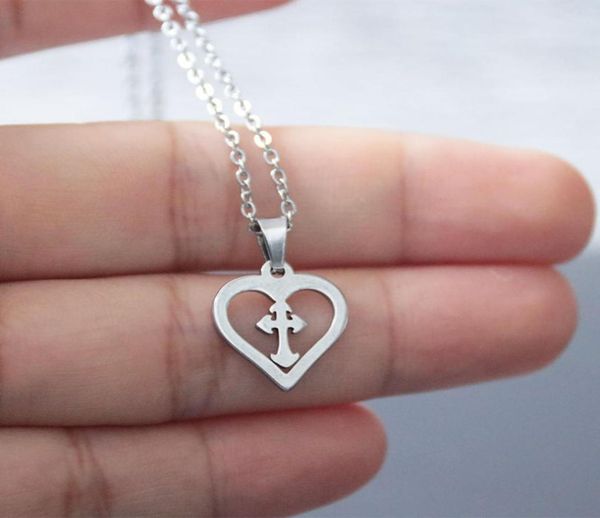 new arrival cross in heart pendant necklace stainless steel simple jesus necklaces women men fashion memorial jewelry sn0867756986, Silver
new arrival cross in heart pendant necklace stainless steel simple jesus necklaces women men fashion memorial jewelry sn0867756986, Silver