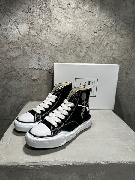 2023 spring and fall new great womens and mens luxury skull designer sneaker casual designer sneakers shoes - womens and mens eu size 35-45, Red;white
2023 spring and fall new great womens and mens luxury skull designer sneaker casual designer sneakers shoes - womens and mens eu size 35-45, Red;white