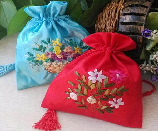 ship 20pcs handmade 1317cm 1721cm embroider brocade brocart bag jewelry bags candy beads bags wedding party gi9420353, Pink;blue
ship 20pcs handmade 1317cm 1721cm embroider brocade brocart bag jewelry bags candy beads bags wedding party gi9420353, Pink;blue