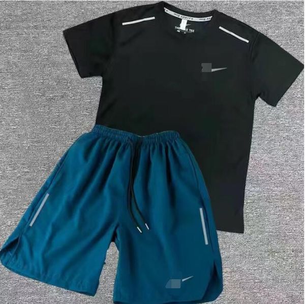 2023 new basketball tracksuit set men t shirt shorts sets summer sportswear jogging pants streetwear tshirt suit, Gray
2023 new basketball tracksuit set men t shirt shorts sets summer sportswear jogging pants streetwear tshirt suit, Gray