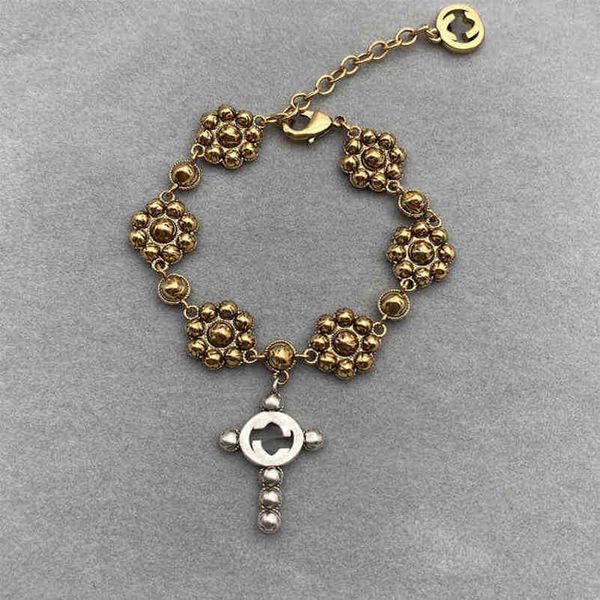 designer jewelry bracelet necklace ring / color diamond flower bracelet trend, Black
designer jewelry bracelet necklace ring / color diamond flower bracelet trend, Black