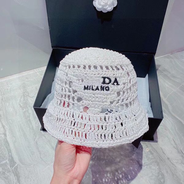 2023 designer luxury bucket hat letter printing european american style travel sun cap, Blue;gray
2023 designer luxury bucket hat letter printing european american style travel sun cap, Blue;gray