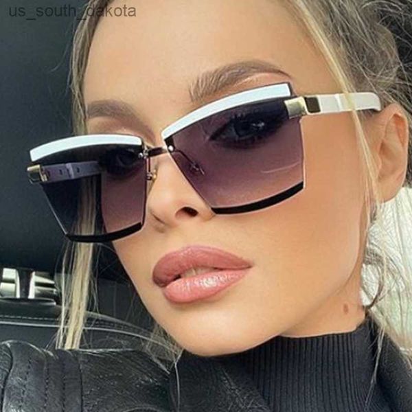 sunglasses new rimless rectangle sunglasses women retro brand oversized black gradient sun glasses female frameless square glasses oculos l2, White;black
sunglasses new rimless rectangle sunglasses women retro brand oversized black gradient sun glasses female frameless square glasses oculos l2, White;black