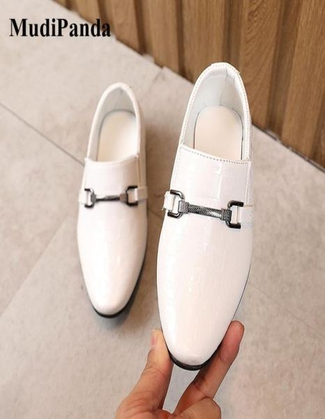 mudipanda boys formal dress shoes for girls pointed british style fashion show black 2020 autumn children student single shoes lj28134938, Black;red
mudipanda boys formal dress shoes for girls pointed british style fashion show black 2020 autumn children student single shoes lj28134938, Black;red