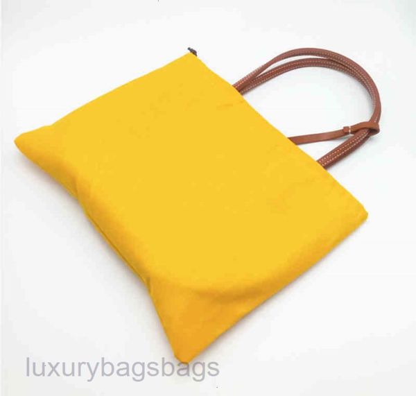 fashion women shopping bag small beach bags with genuine leather trim and handle mini reversible totes with dust bag1448820
fashion women shopping bag small beach bags with genuine leather trim and handle mini reversible totes with dust bag1448820
