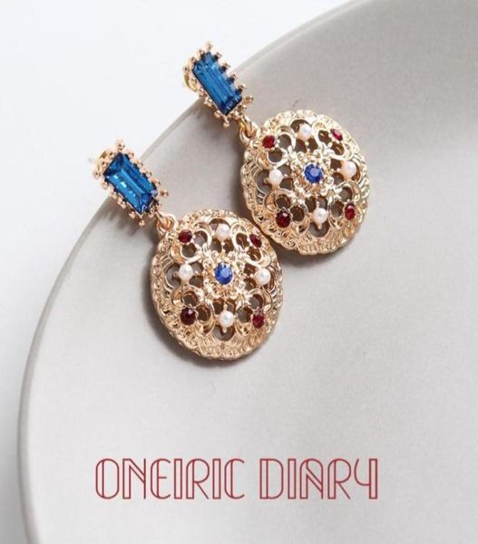 dangle chandelier oneiric diary vintage rhinestone round hollow earrings s925 silver needle asymmetric design mature female temp5126900
dangle chandelier oneiric diary vintage rhinestone round hollow earrings s925 silver needle asymmetric design mature female temp5126900