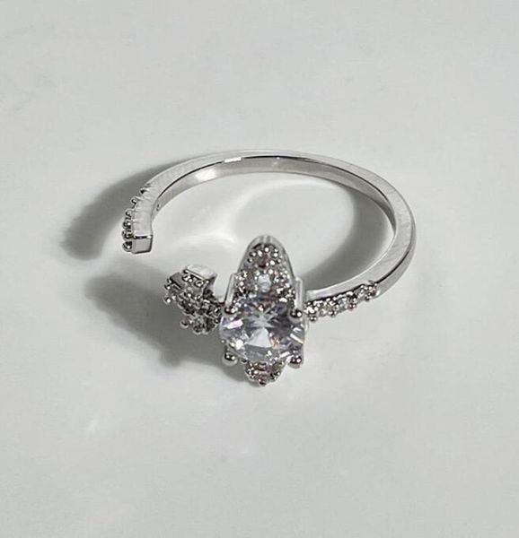 west queen saturn ring wood star vivi new niche zircon geometric diamond set planet metal wind opening adjustable 1 1 ring women 6373653, Silver
west queen saturn ring wood star vivi new niche zircon geometric diamond set planet metal wind opening adjustable 1 1 ring women 6373653, Silver