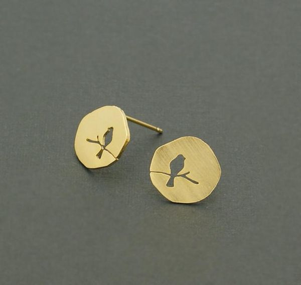 fashion design cute small hollow animal bird on a branch stud earring for women vintage wedding earrings 10pairs2586534, Golden;silver
fashion design cute small hollow animal bird on a branch stud earring for women vintage wedding earrings 10pairs2586534, Golden;silver