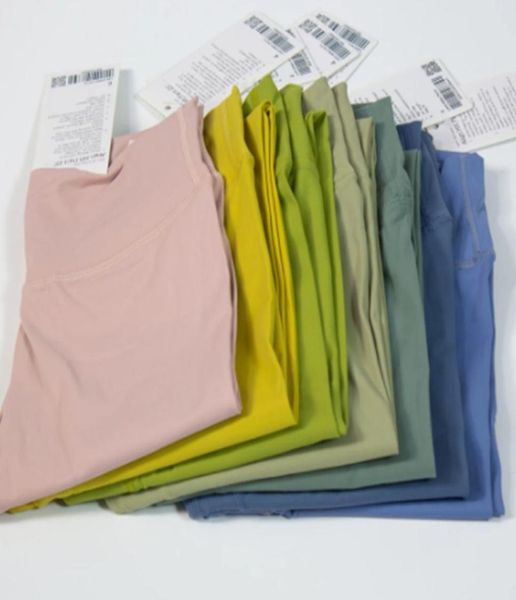 2021 new seamless yoga outfits leggings high stretch push up high waist fitness workout tights pushup gym sport woman scrunch pan8343188, White;red
2021 new seamless yoga outfits leggings high stretch push up high waist fitness workout tights pushup gym sport woman scrunch pan8343188, White;red