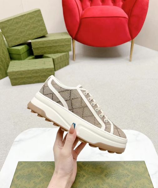 tennis 1977 women chunky sneakers well embroidery thick bottom canvas shoes, Black
tennis 1977 women chunky sneakers well embroidery thick bottom canvas shoes, Black