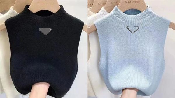 2023 woman clothe womens designer vests fashion sweaters pattern print knitted loose letter batwing sleeve sleeveless knit sweaters vest on, White
2023 woman clothe womens designer vests fashion sweaters pattern print knitted loose letter batwing sleeve sleeveless knit sweaters vest on, White