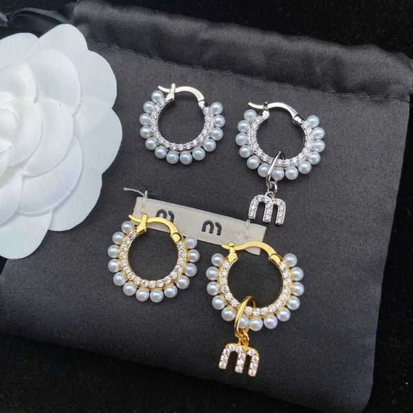 miu earring jewelry asymmetric letter pearl earrings ins style high sense temperament diamond earrings, Golden
miu earring jewelry asymmetric letter pearl earrings ins style high sense temperament diamond earrings, Golden