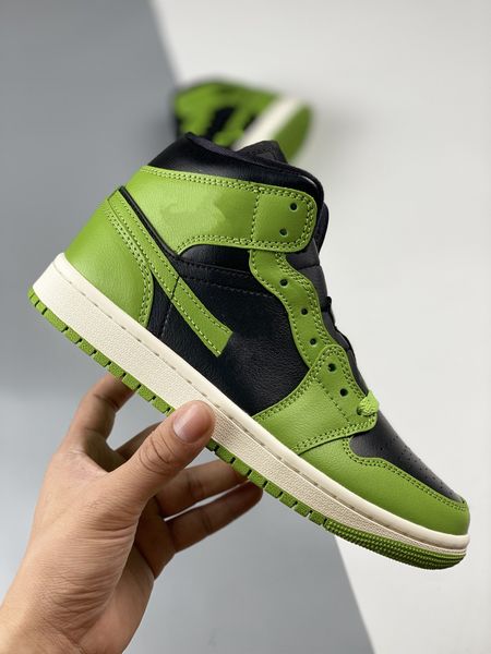 with box leather 1s basketball shoes 1 mid green black white men women designer lifestyle athletic casual sneakers
with box leather 1s basketball shoes 1 mid green black white men women designer lifestyle athletic casual sneakers