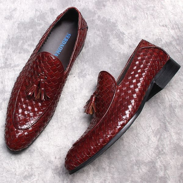 autumn genuine leather handmade black burgundy mens loafers with tassel man dress shoes wedding braid party oxford shoes
autumn genuine leather handmade black burgundy mens loafers with tassel man dress shoes wedding braid party oxford shoes