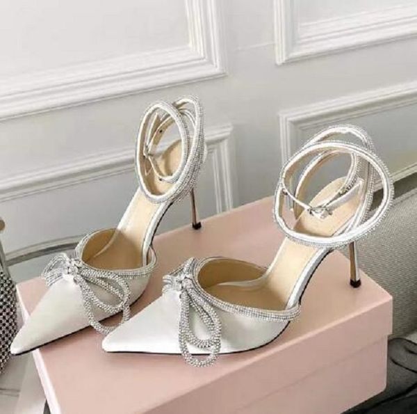 fashion sandals mach&mach satin sandals womens leather sole high heels black pink diamond chain decoration women high heeled luxury desig
fashion sandals mach&mach satin sandals womens leather sole high heels black pink diamond chain decoration women high heeled luxury desig
