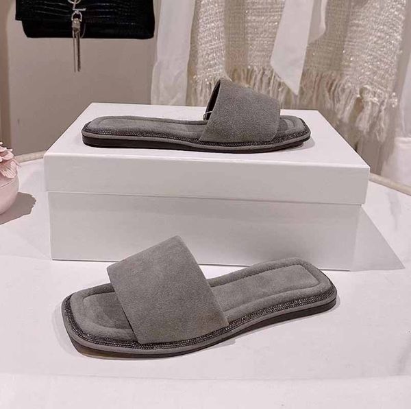 beaded one line sandals for women wearing new handmade leather slippers for summer wear, fashionable and versatile, rhinestone beach open to, Black
beaded one line sandals for women wearing new handmade leather slippers for summer wear, fashionable and versatile, rhinestone beach open to, Black