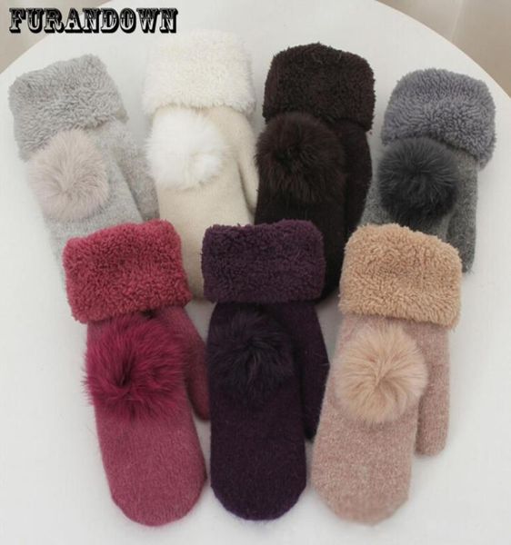 2018 new fashion winter fingerless gloves mittens for women fur pom poms warm wool glove s10253881928, Blue;gray
2018 new fashion winter fingerless gloves mittens for women fur pom poms warm wool glove s10253881928, Blue;gray